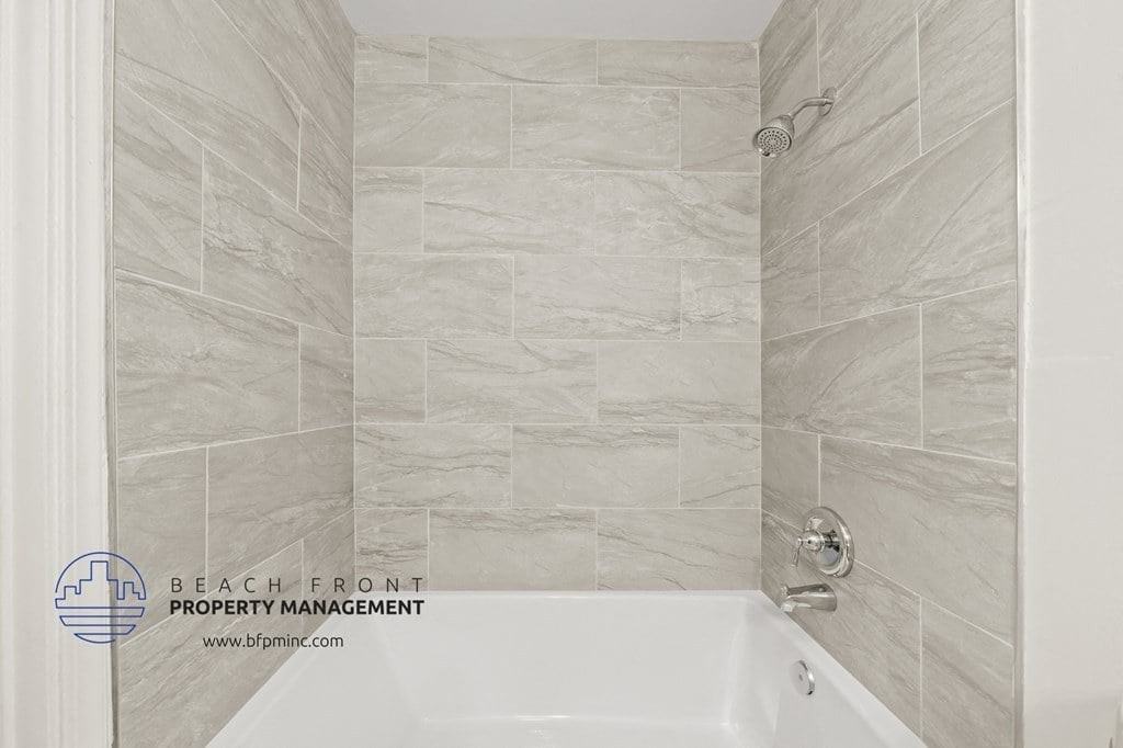 1512 Mohawk St. - Photo 2 of 22