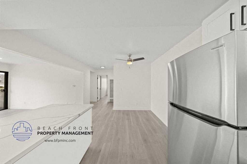 1512 Mohawk St. - Photo 6 of 22