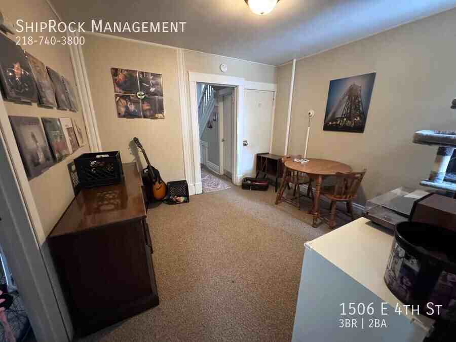 1506 E 4th St - Photo 6 of 16