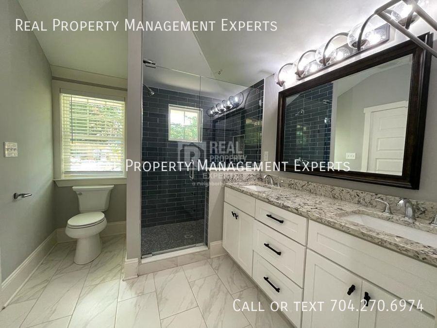 2243 Shamrock Dr - Photo 6 of 16