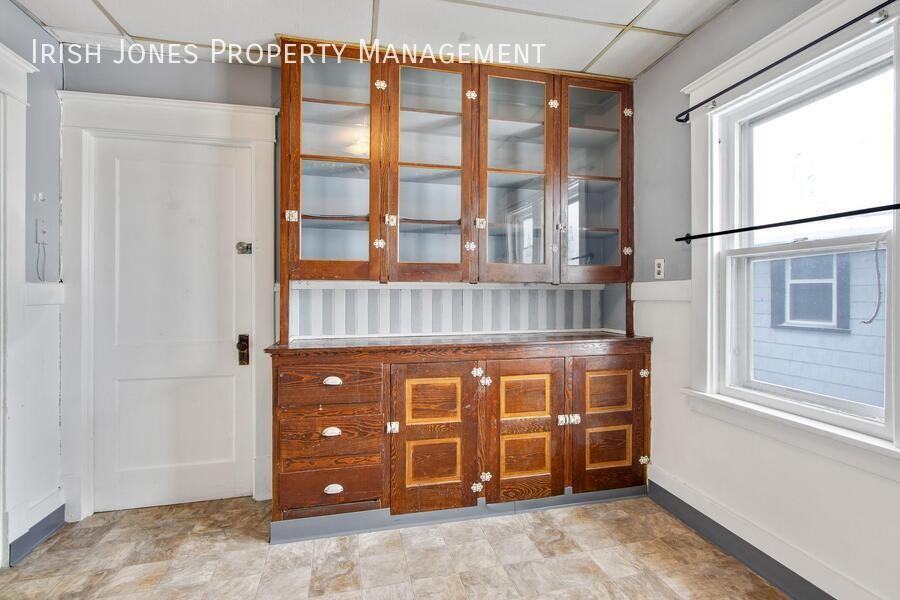 105 Stevenson St - Photo 2 of 16