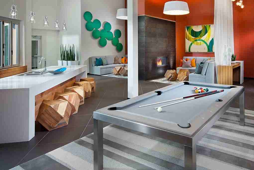 Solstice - Photo 4 of 51