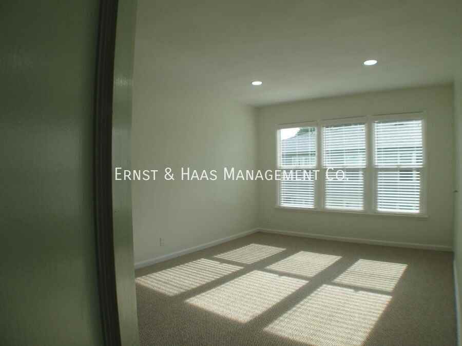 4541 N Banner Dr #03 - Photo 2 of 22