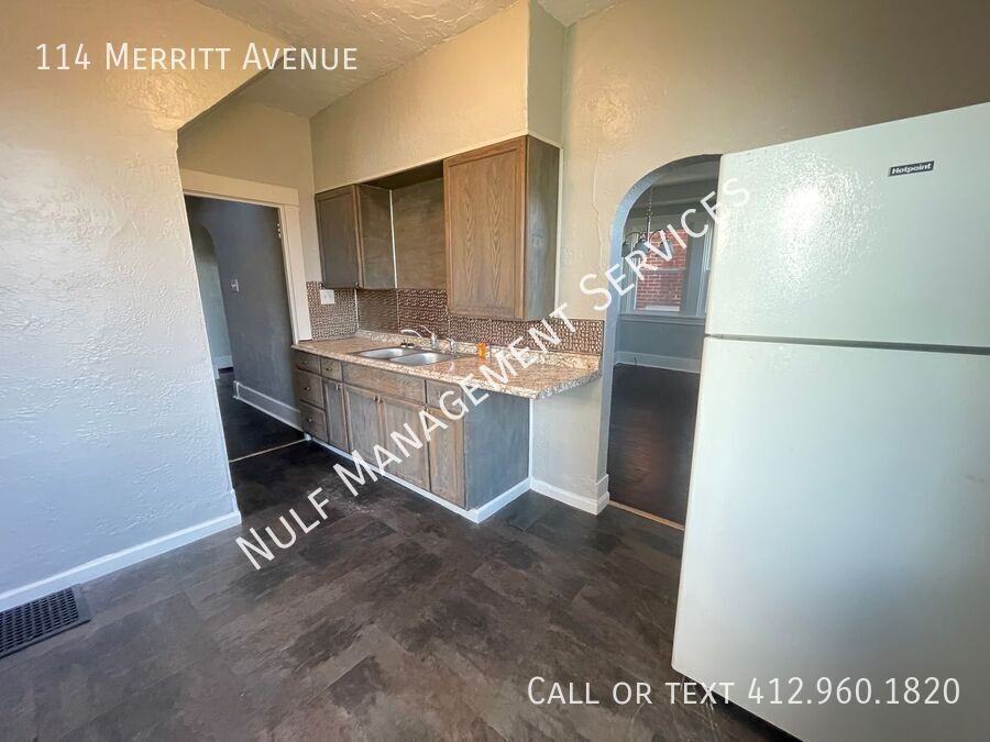 114 Merritt Ave - Photo 7 of 7