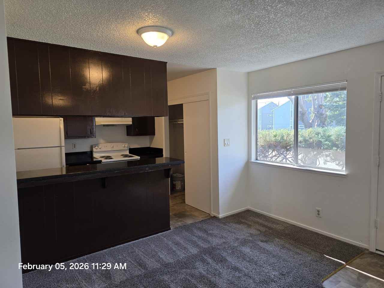 5978 Walerga Rd - Photo 5 of 14