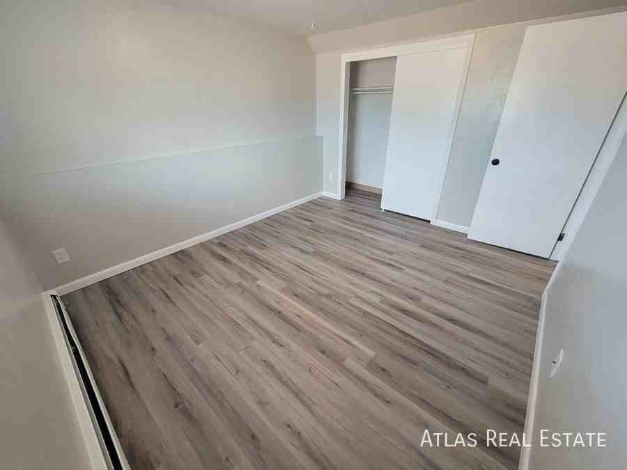 4206 Forrest Hill Rd #B - Photo 6 of 10