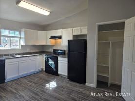 465 W Ivyglen St #216 - Photo 1 of 1