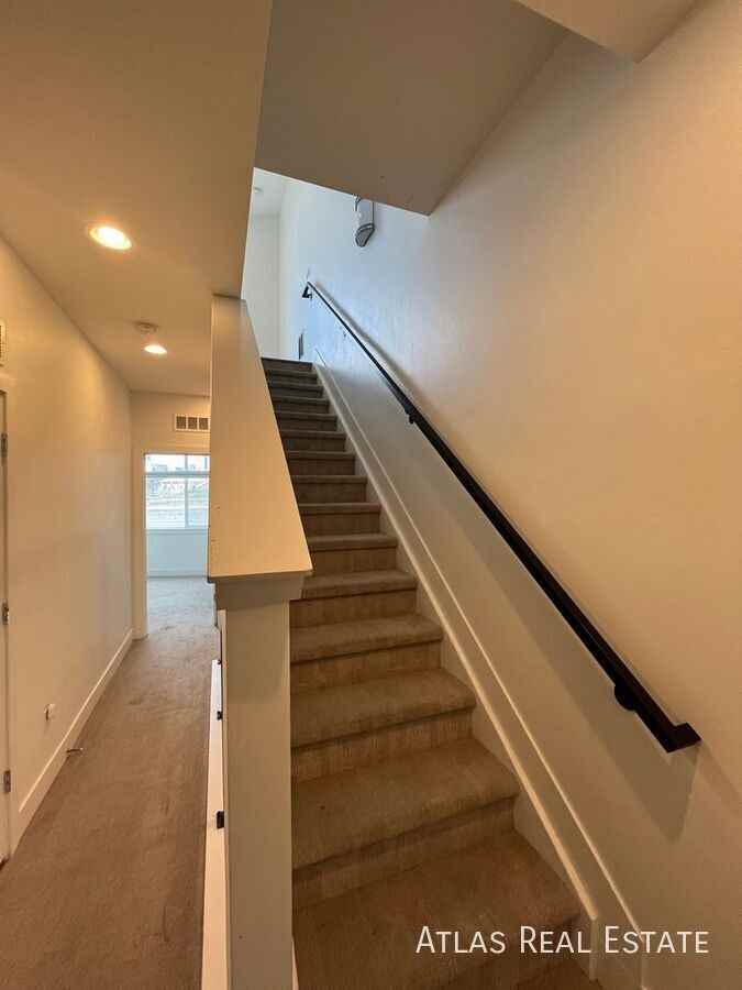 2018 Bryant St #102 - Photo 7 of 15