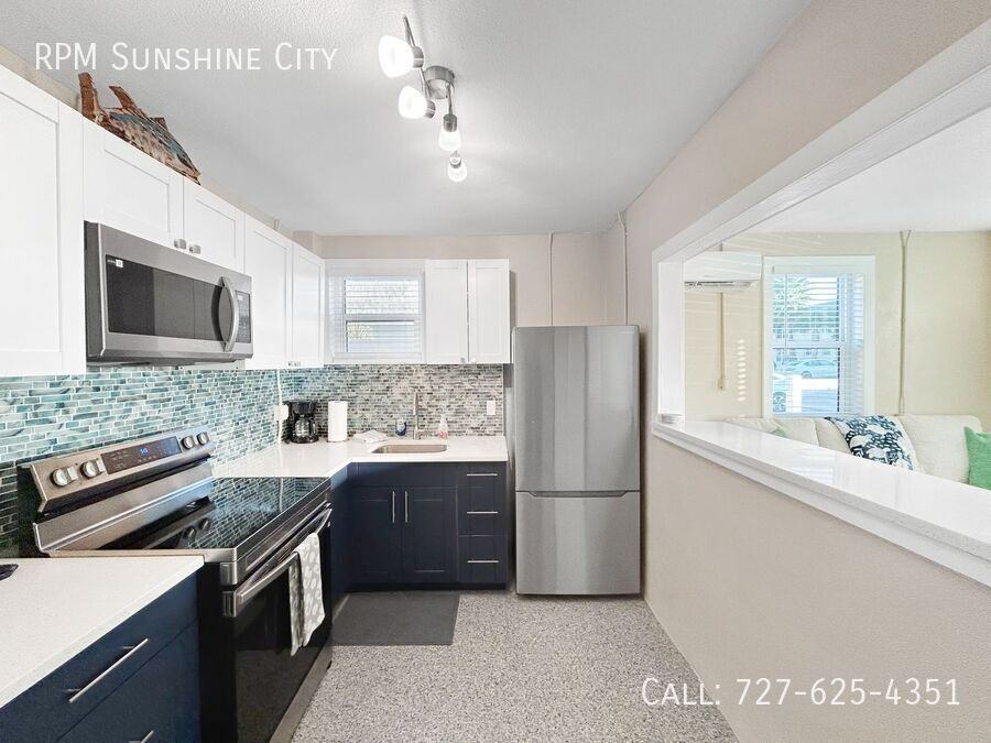 14135 Palm St #2 - Photo 4 of 17