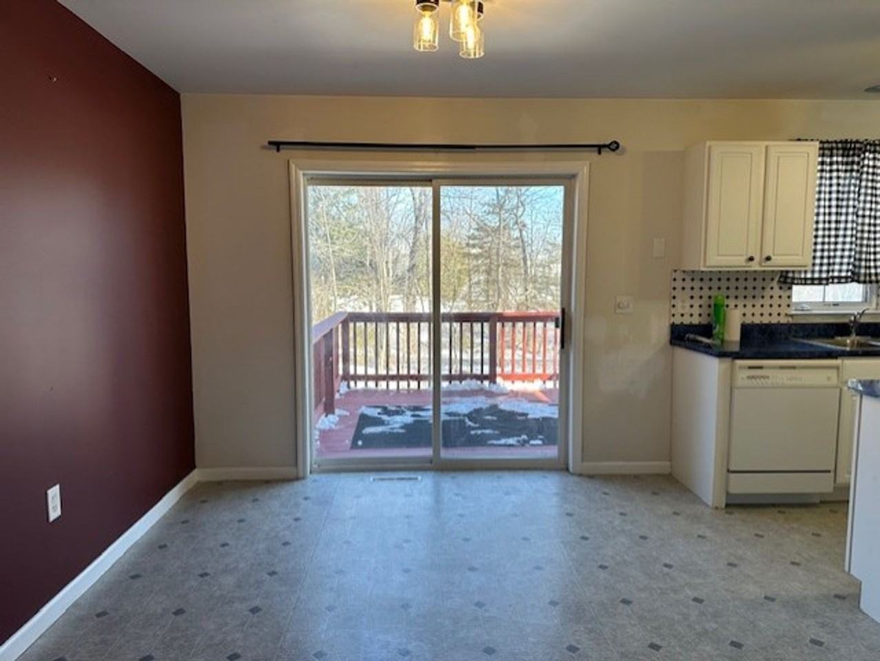 54 Woodmyre Ln - Photo 5 of 18