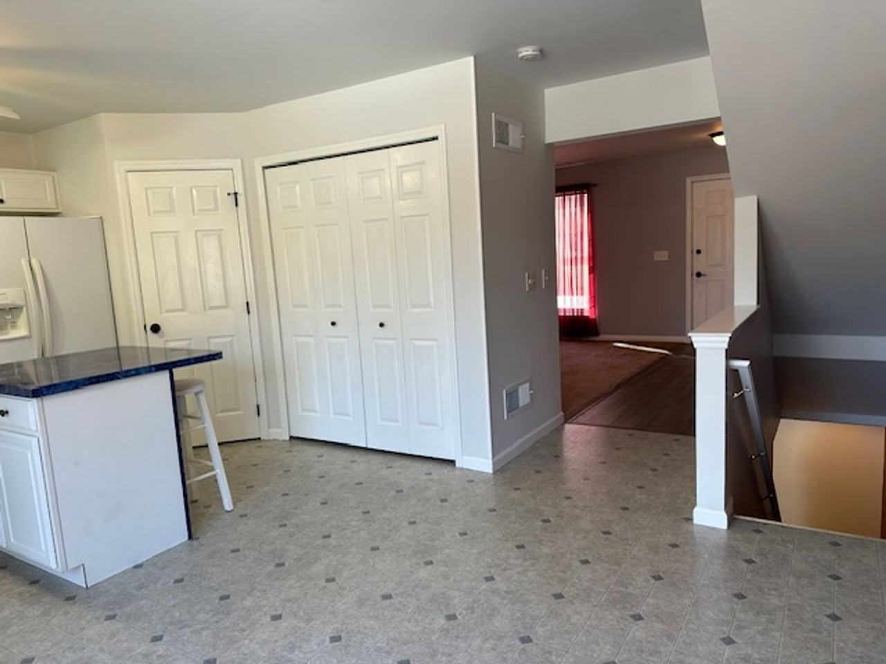 54 Woodmyre Ln - Photo 6 of 18