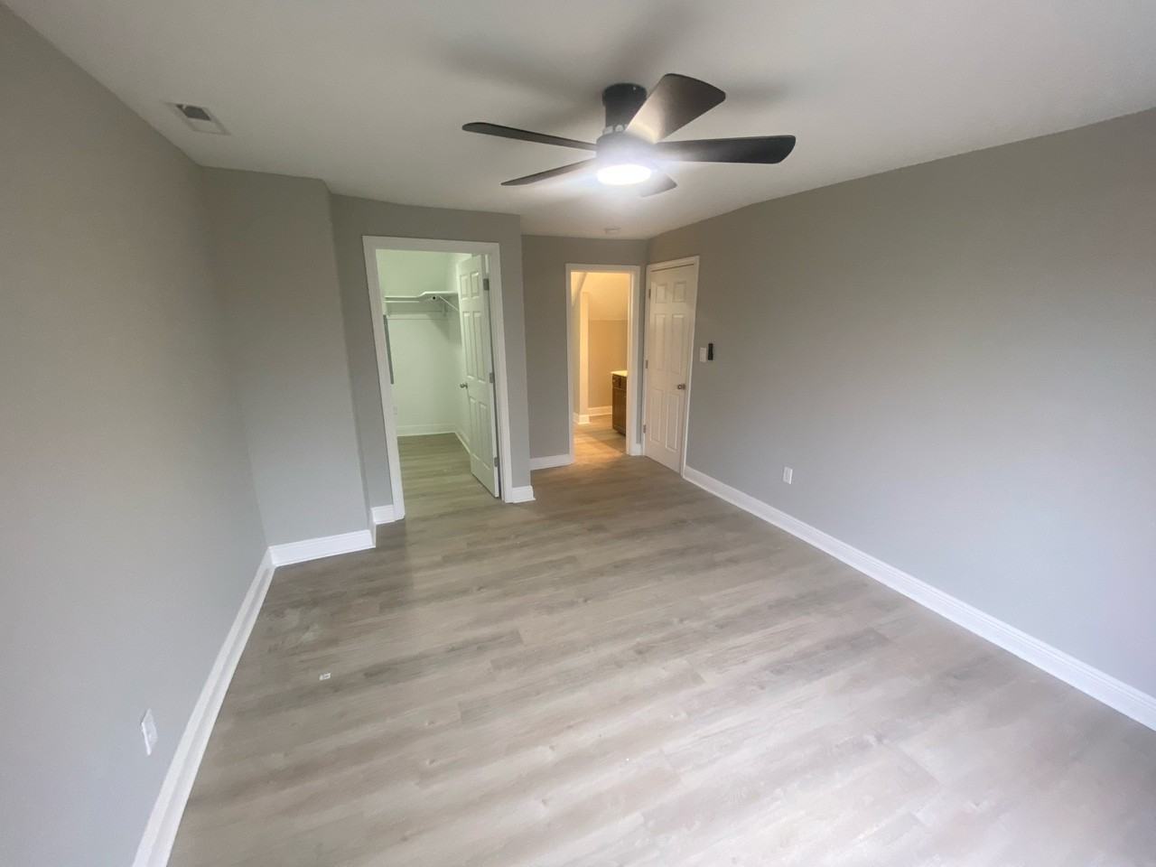 2224 Langley Ave #2224 - Photo 7 of 19