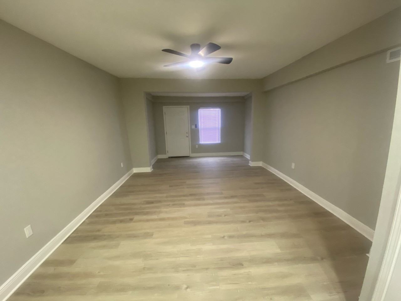 2226 Langley Ave #2226 - Photo 3 of 12