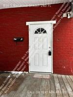 featured image of 816 S Railroad St Apt 2nd