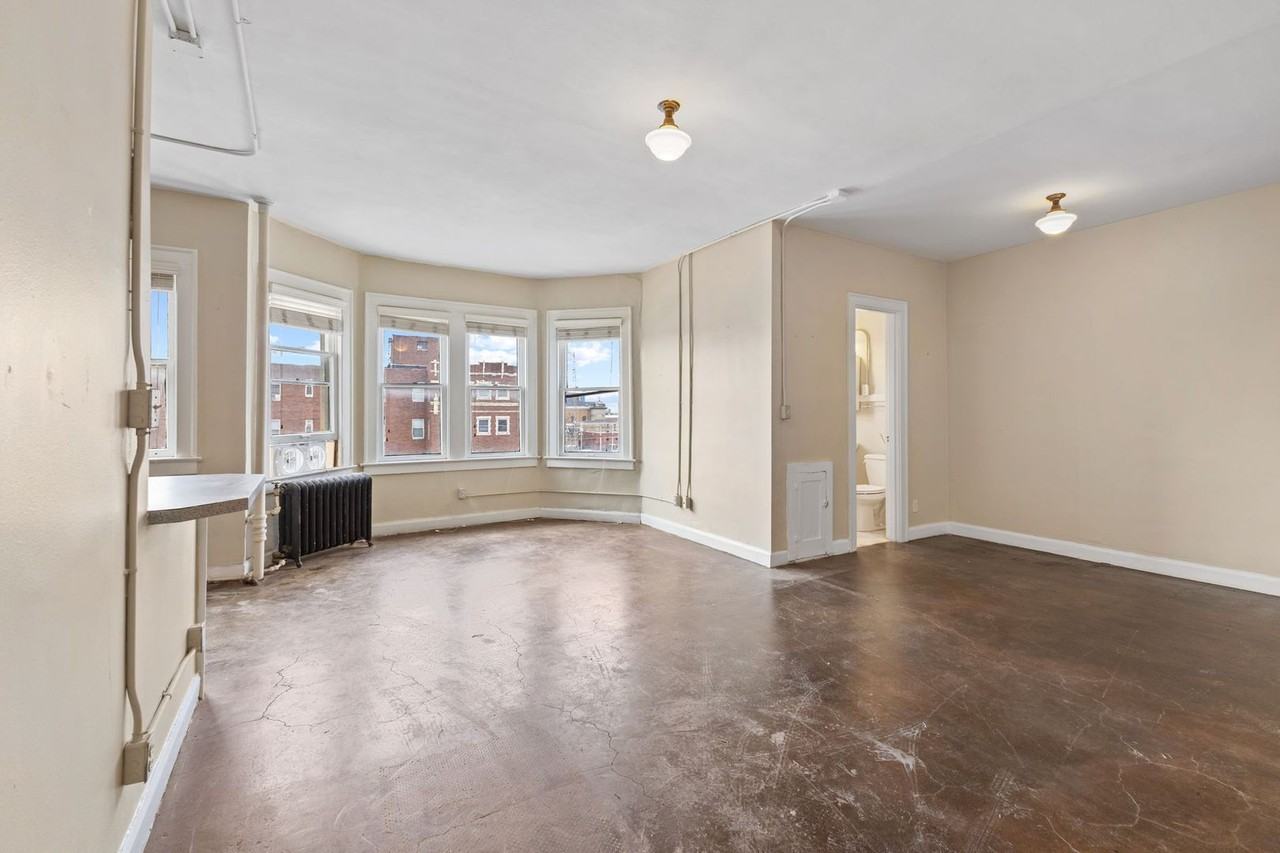 111 E 16th St #205 - Photo 2 of 7