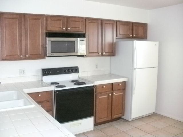 2615 S Forest Dale Cir #2615 - Photo 5 of 9