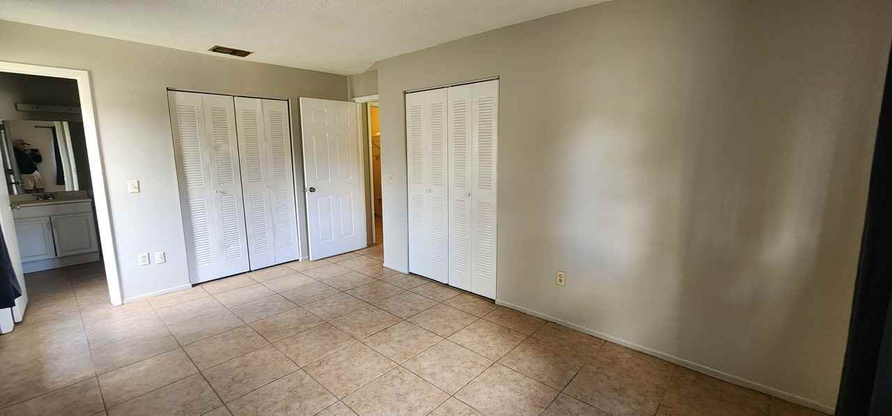 1413 Laura St #1 - Photo 5 of 8