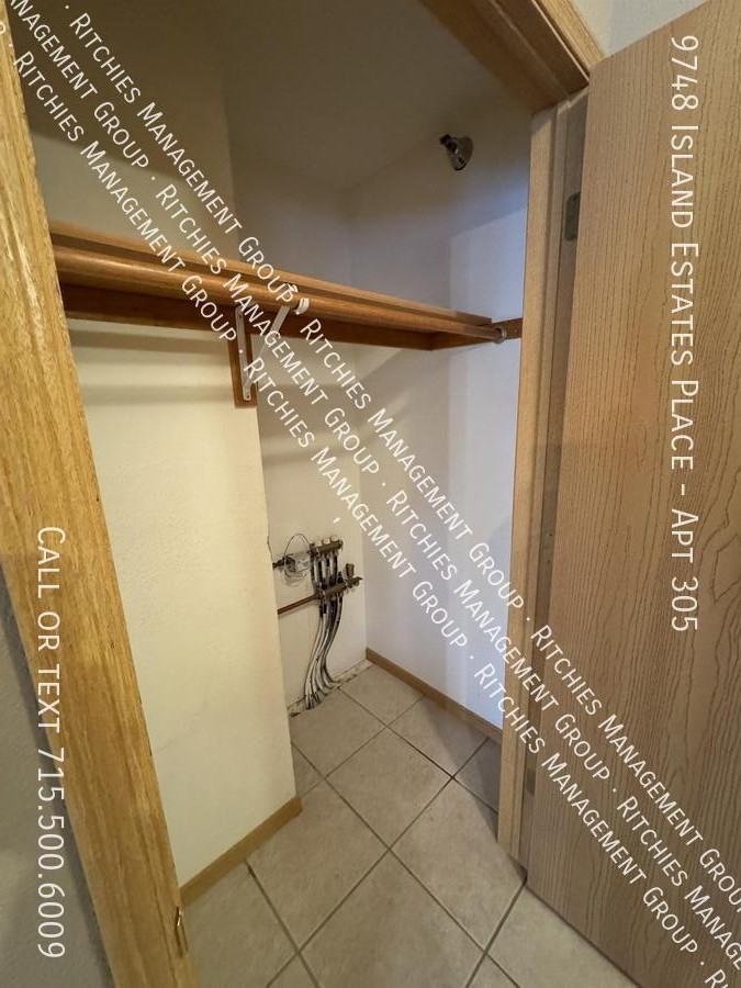 9748 Island Estates Pl #305 - Photo 3 of 12