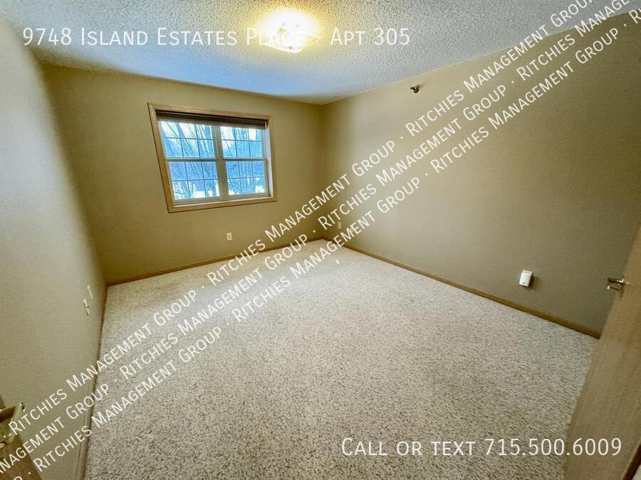 9748 Island Estates Pl #305 - Photo 7 of 12