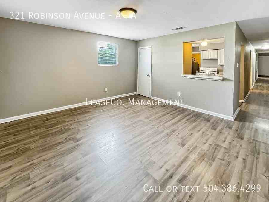 321 Robinson Ave #A - Photo 6 of 6