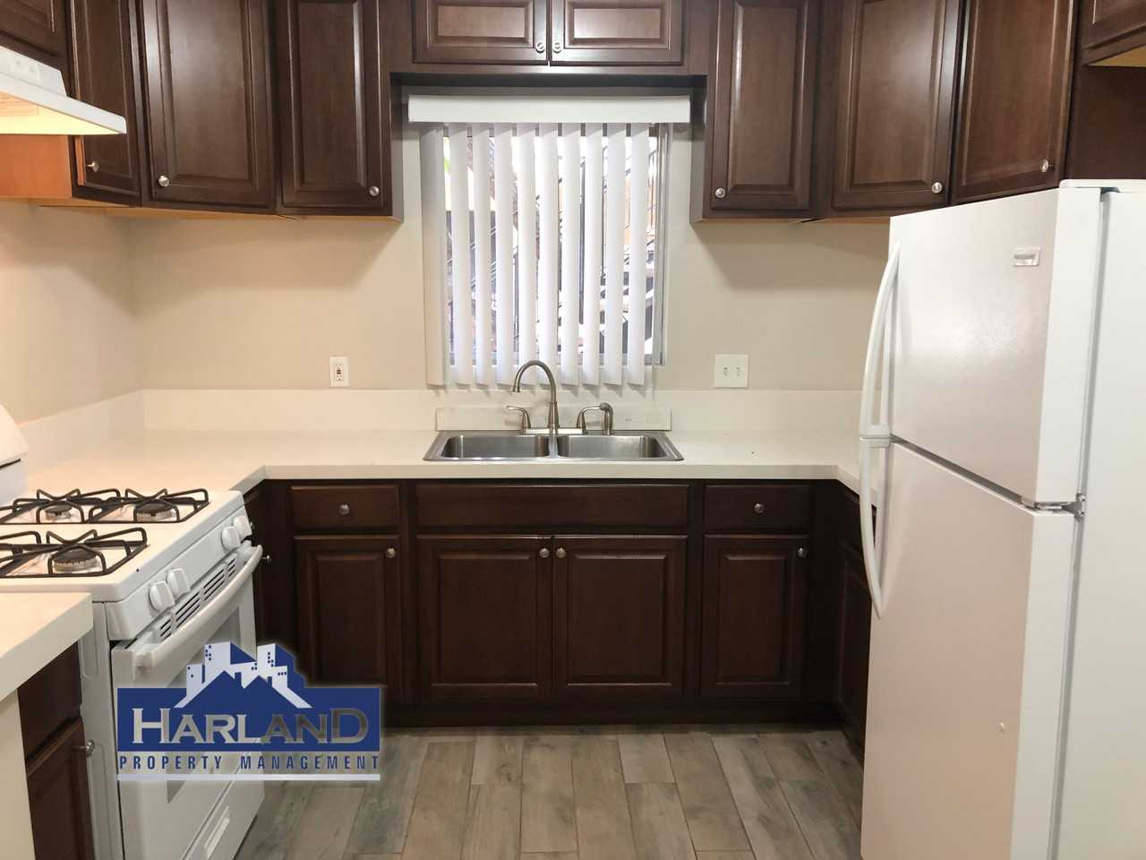 1043 B Ave #A39 - Photo 2 of 6