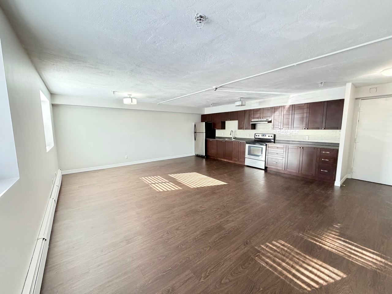 20 Bradmon Dr #107 - Photo 3 of 11