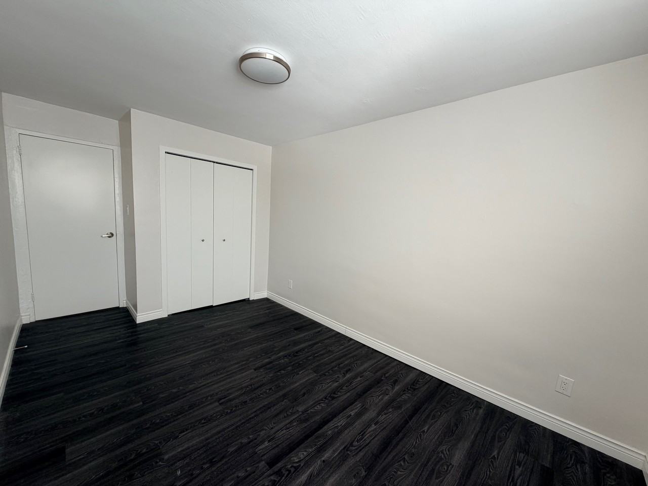 20 Bradmon Dr #109 - Photo 7 of 10