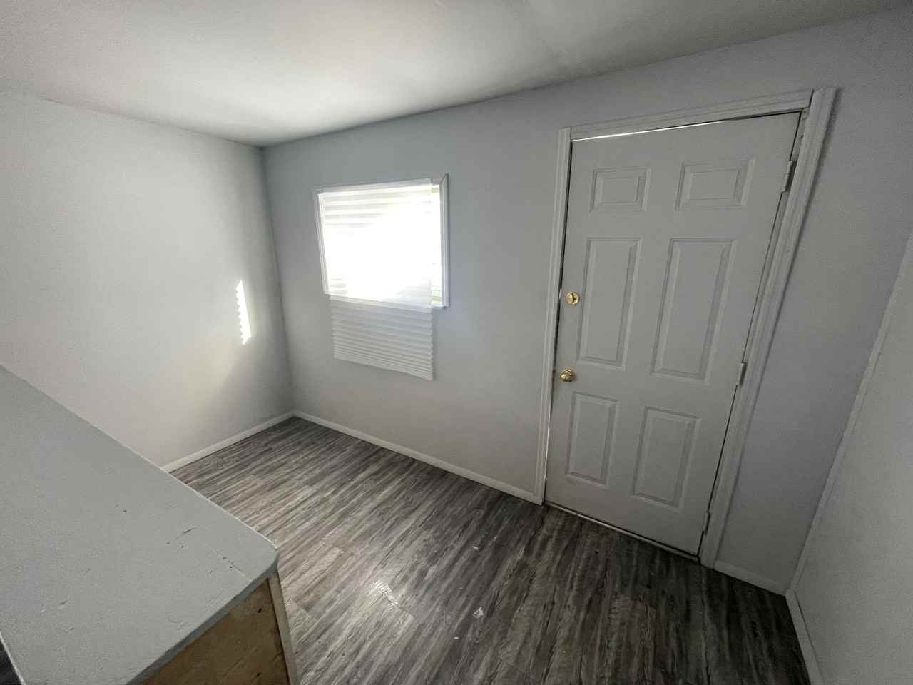 624 N Grant St #N - Photo 6 of 15