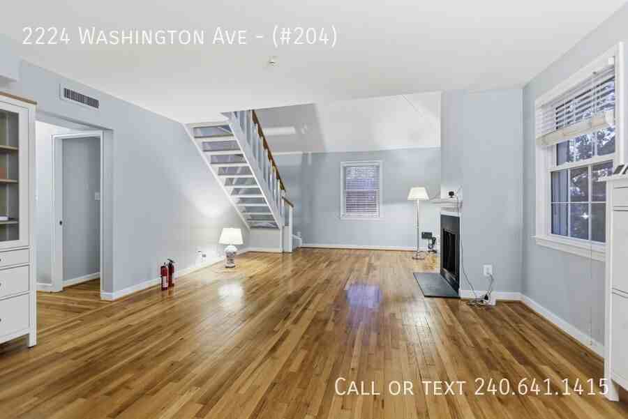 2224 Washington Ave #204 - Photo 2 of 17