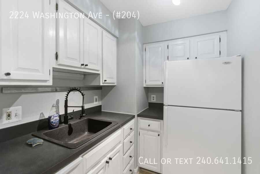 2224 Washington Ave #204 - Photo 7 of 17