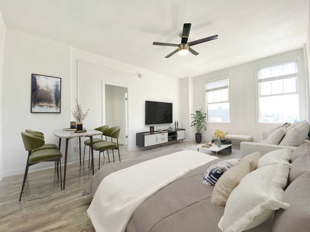 2506 W 6th St #804 - Photo 3 of 15