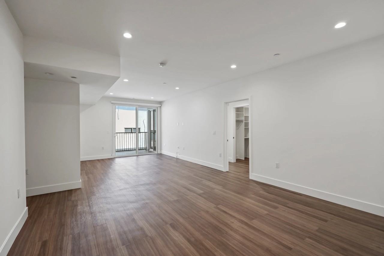 1265 Barry Ave #PH1 - Photo 2 of 25