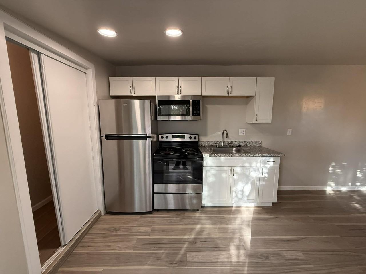 1702 // 3731 East Garden Street #2 - Photo 5 of 14