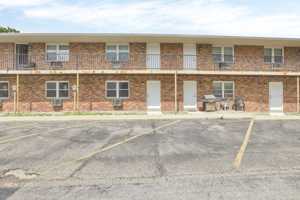 featured image of 851 E Wheeling St