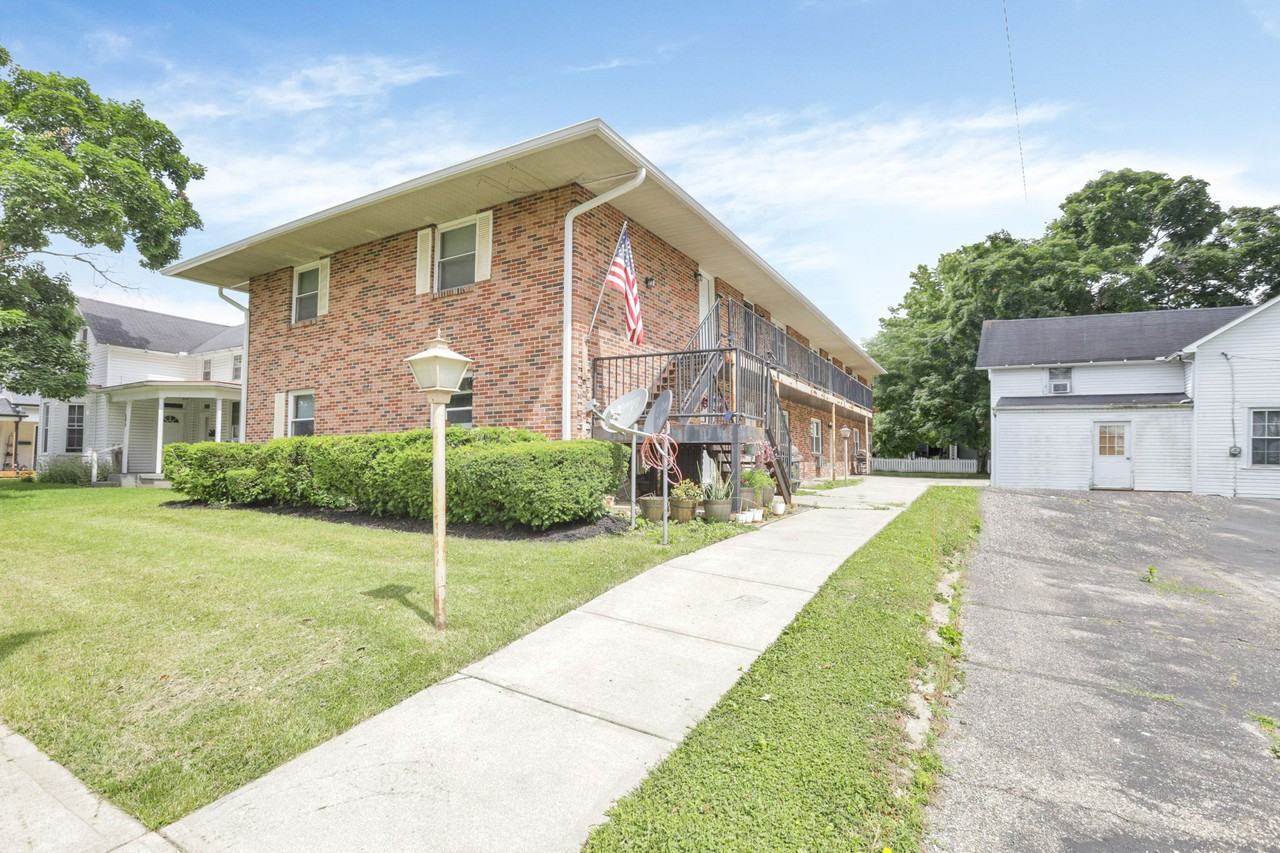 851 E Wheeling St - Photo 2 of 20