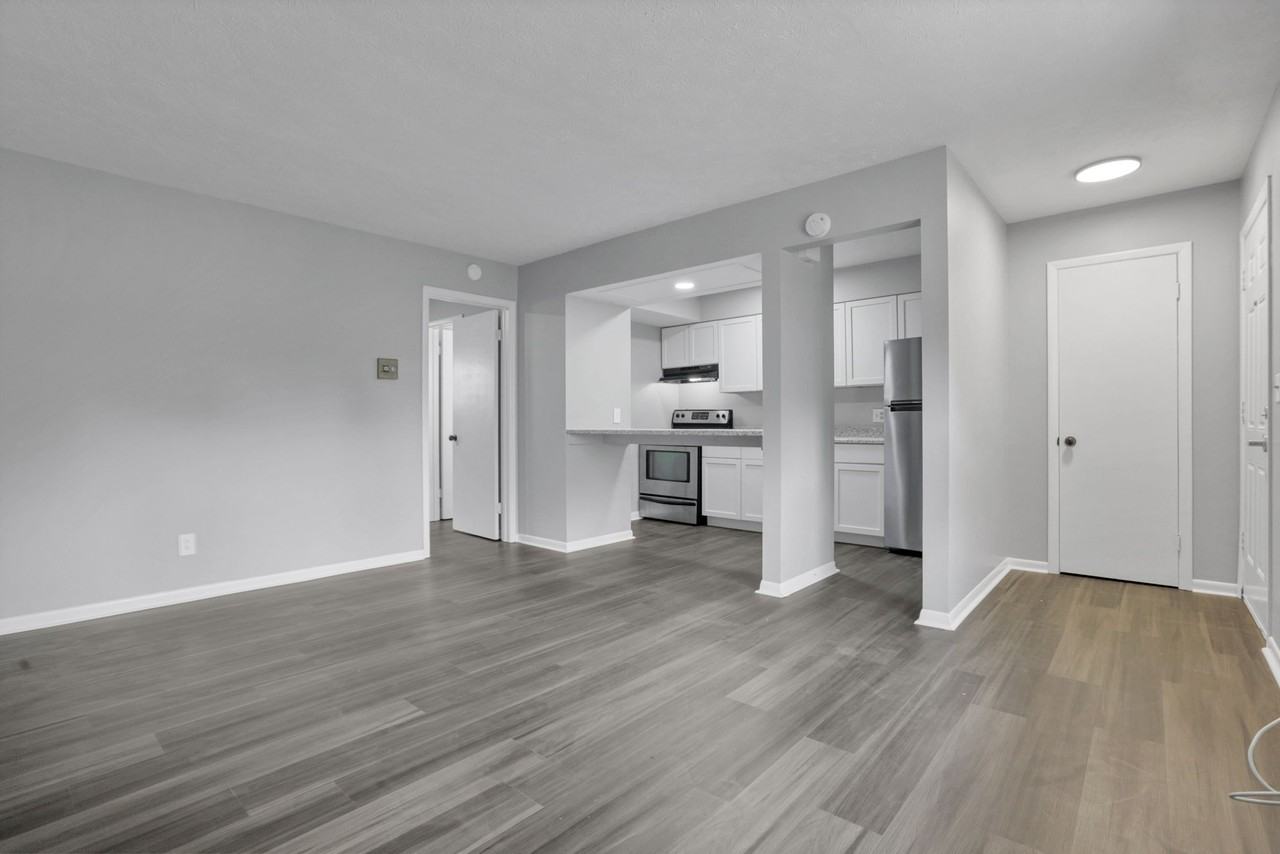 851 E Wheeling St - Photo 5 of 20