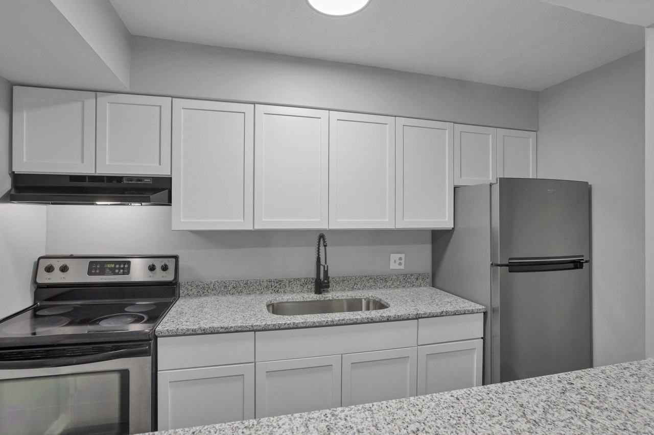 851 E Wheeling St - Photo 6 of 20