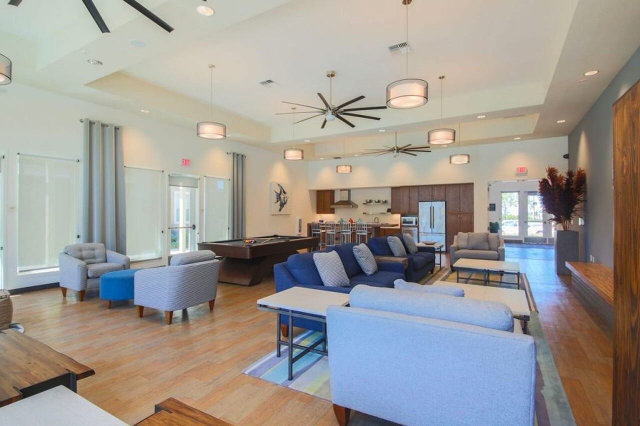 Willow Oak Villas - Photo 5 of 49