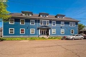 featured image of 2214 5th St