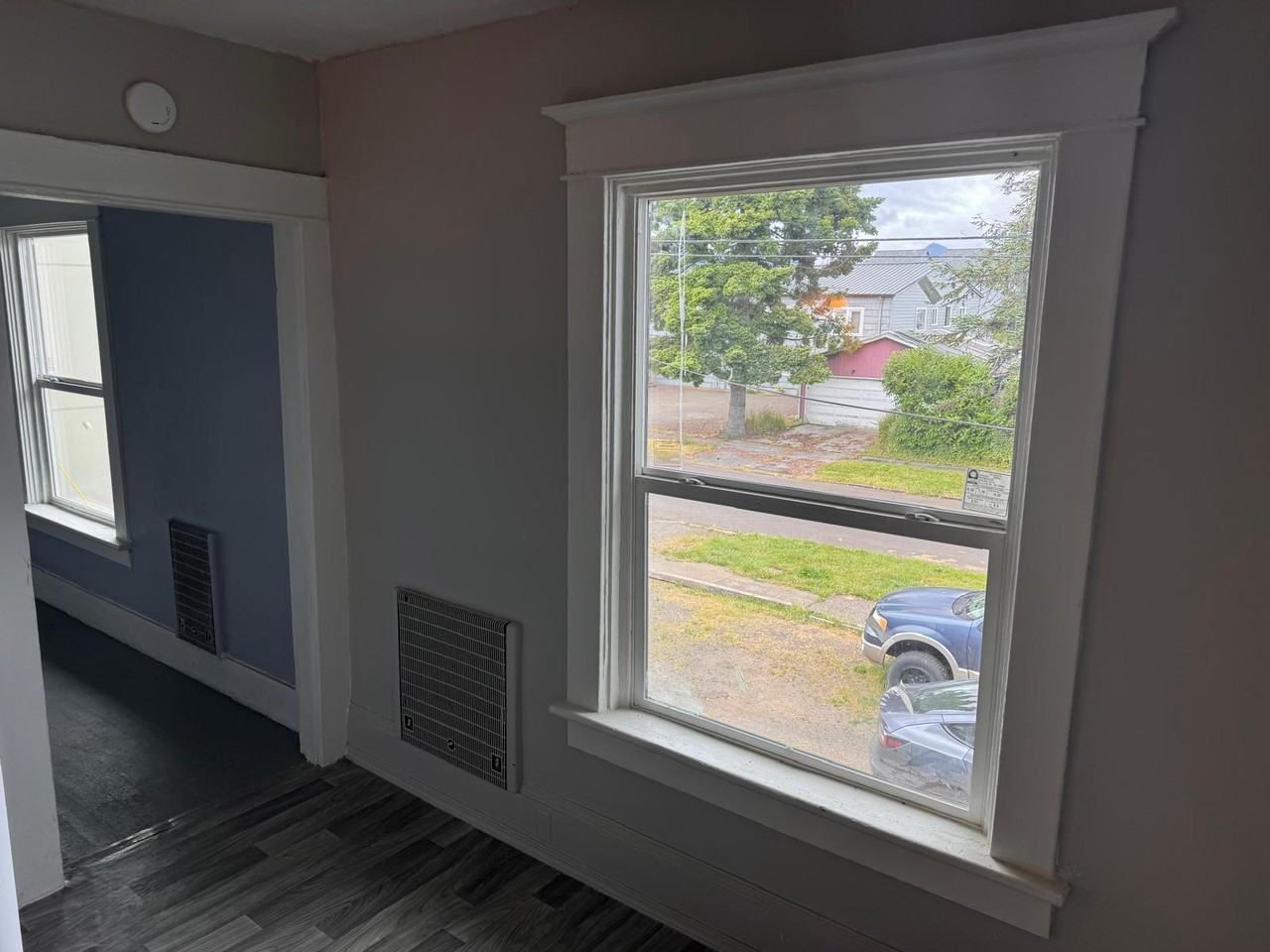 2214 5th Street - Photo 4 of 10