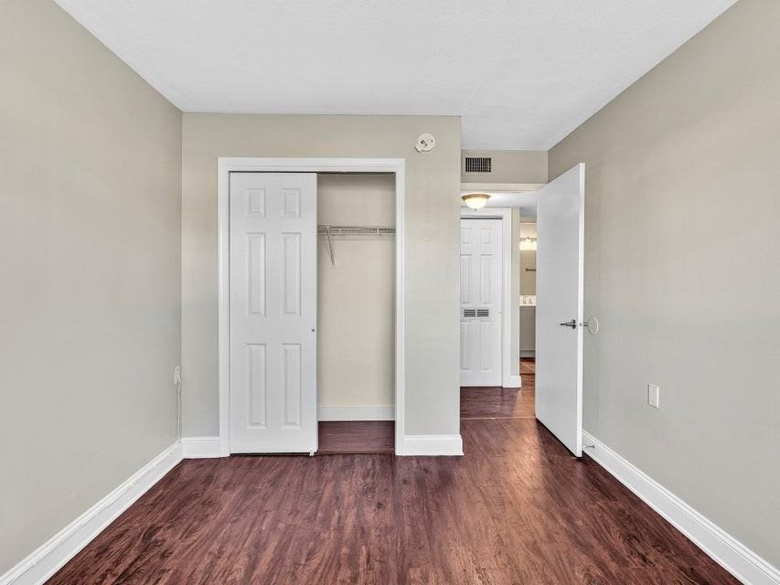 1163 Lake Terry Dr #N - Photo 3 of 8