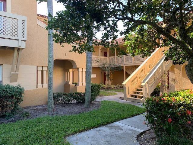 4831 Via Palm Lks - Photo 3 of 8