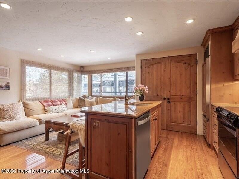 700 S Monarch St Unit 107 #107 - Photo 4 of 10