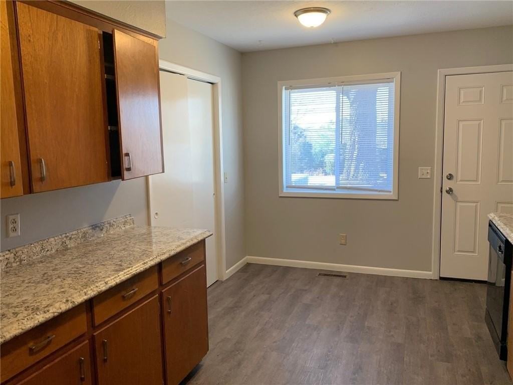 14897 Dutchmans Dr - Photo 7 of 13