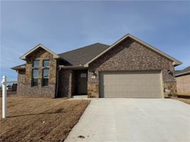 featured image of 211 Kristen Ln