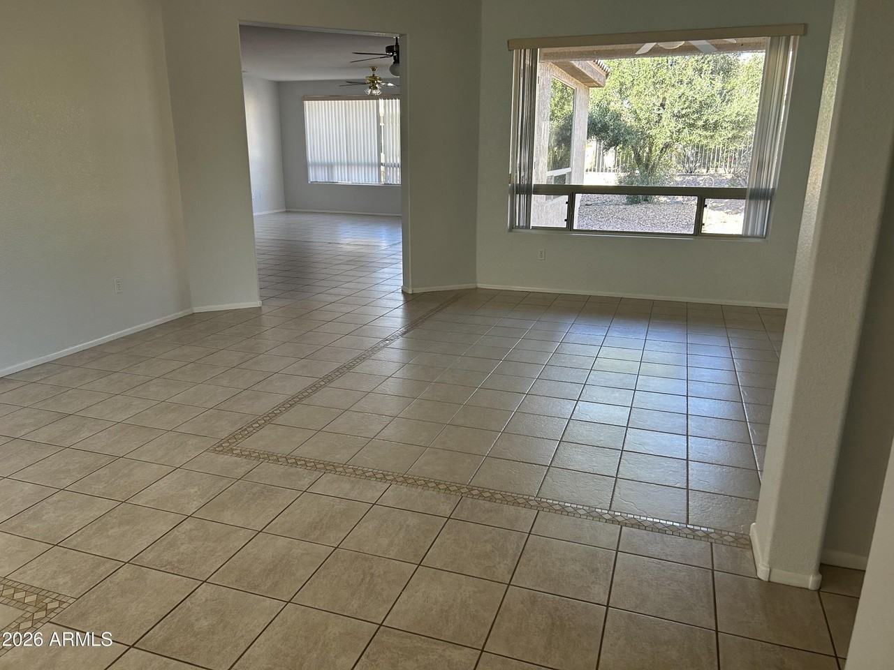 17952 N Peppermill Ln - Photo 2 of 14