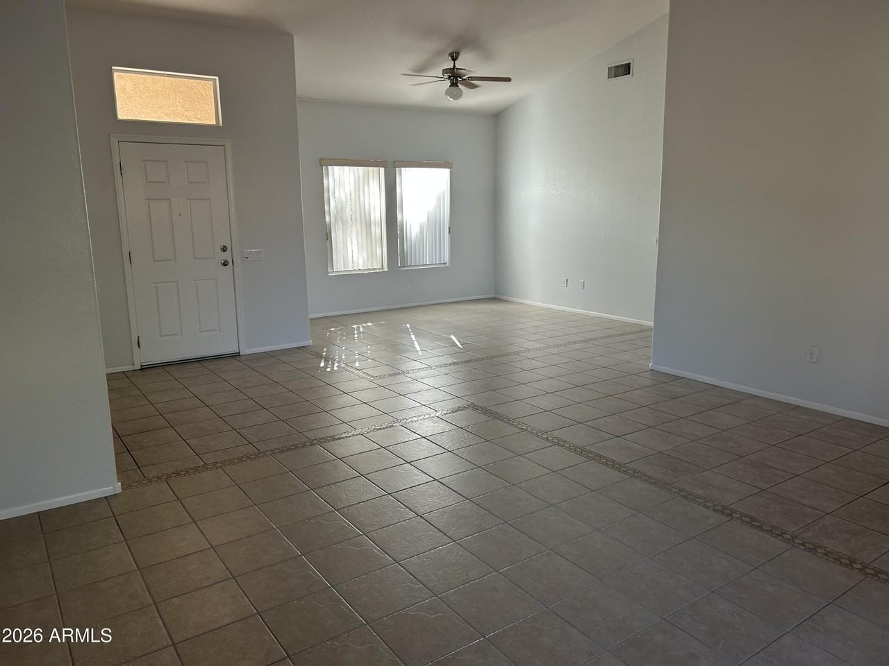 17952 N Peppermill Ln - Photo 3 of 14