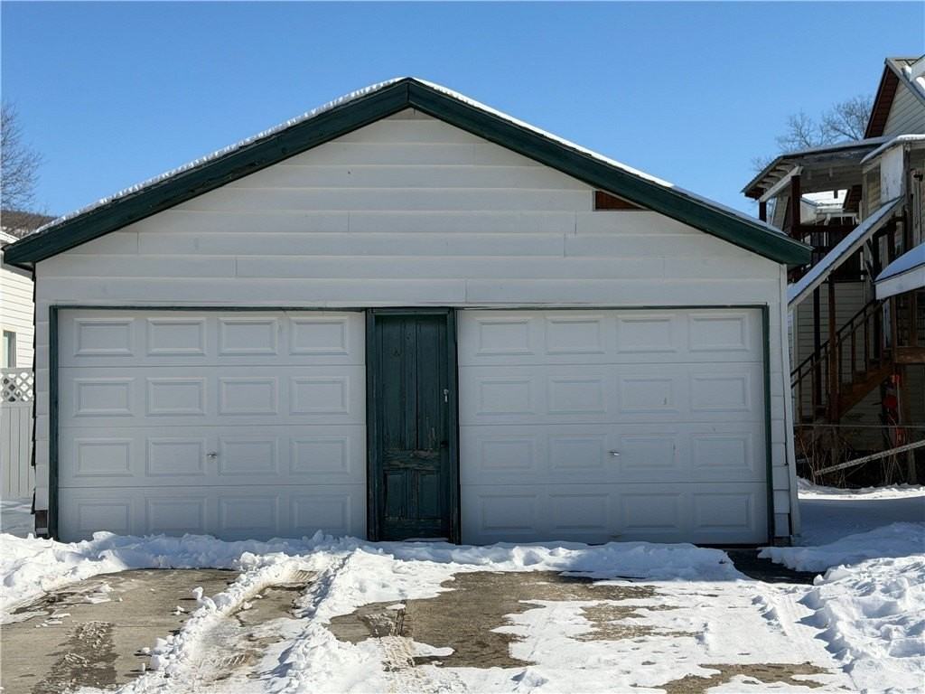 35 W Hazel St - Photo 2 of 10