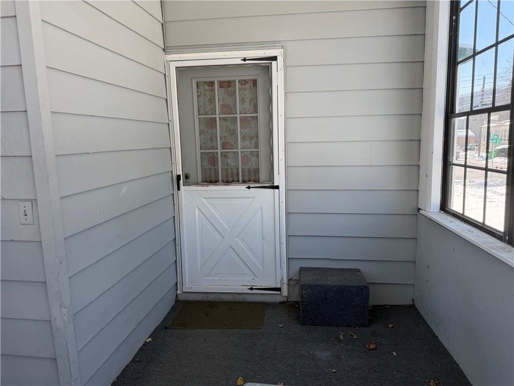 35 W Hazel St - Photo 3 of 10