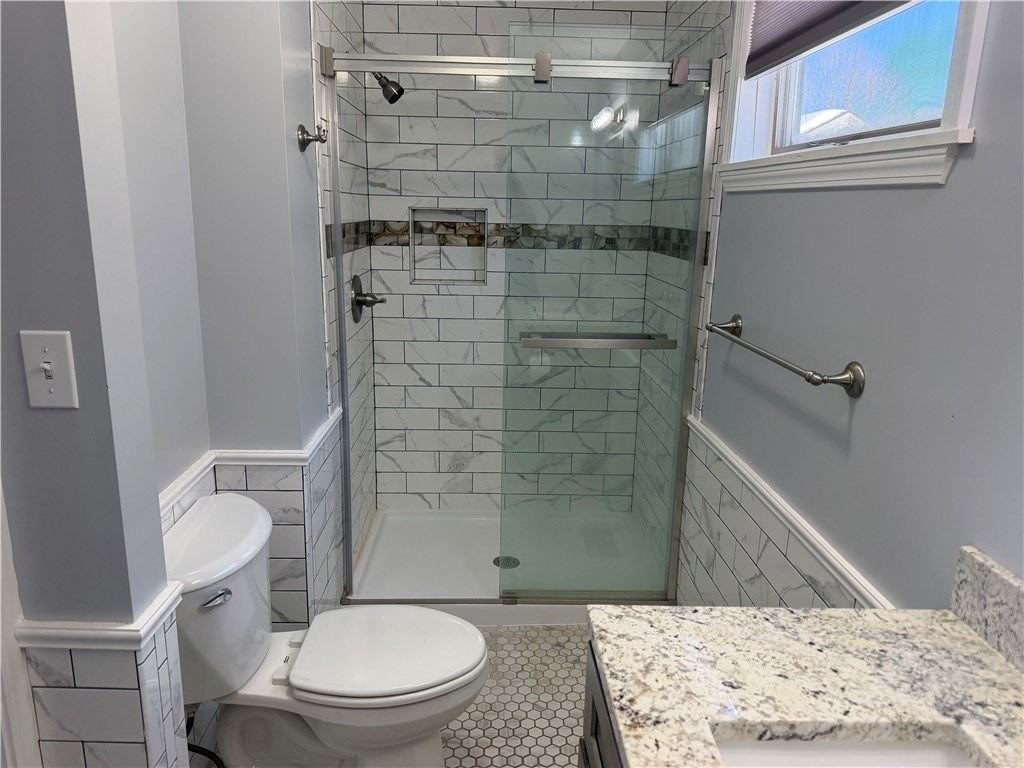 35 W Hazel St - Photo 5 of 10